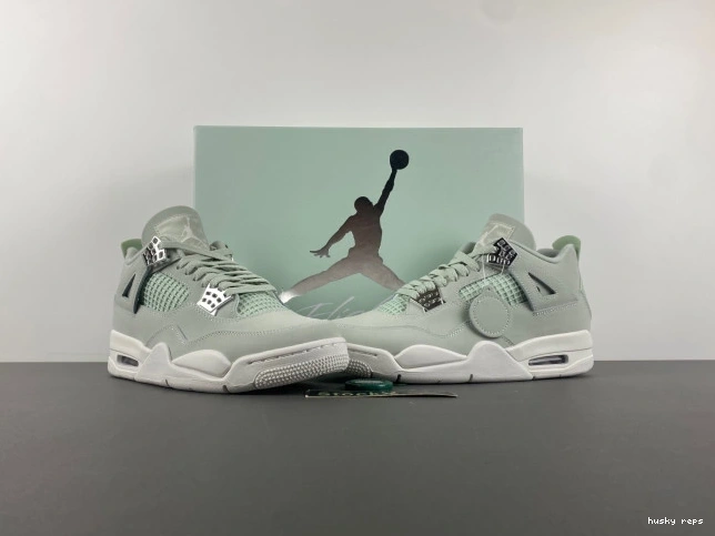 Rep Husky Jordan (W) Air Seafoam 4 HV0823-003 0719